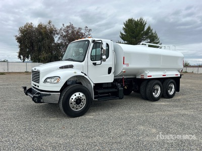 2015 Freightliner M2 106 6x4 散水車