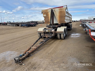 2016 Renn 24 ft Quad/A End Dump Trailer