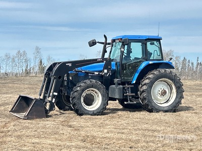2001 New Holland TM135 4WD Tractor