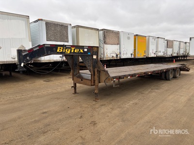 2014 Big Tex 33 ft T/A Gooseneck Equipment Trailer