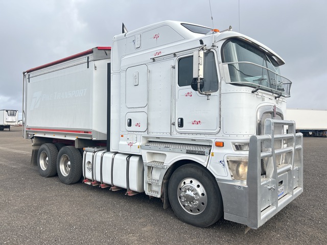 2017 Kenworth K200 Big Cab Aerodyne 6x4 Sleeper Tipper Truck 2017 Kenworth K200 Big Cab Aerodyne 6x4 Sleeper Tipper Truck