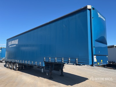 2018 Vawdrey 13.5 m Tri/A Step Deck Pritsche-Plane Anhänger