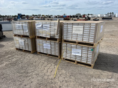 Quantity of (6) Pallets of Shaw LV05900103 Podłogi (Unused)