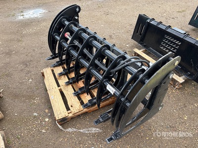 2026 GIYI GY-CLG72 72 in Log Skid Steer Grapple (Unused)