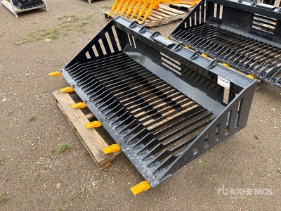 2026 GIYI GY-RB66 66 in Rock Skid Steer Bucket (Unused)