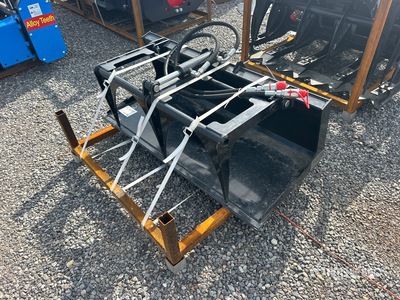 2026 GIYI GY-X PG44 44 in Mini Skid Steer Grapple Bucket (Unused)