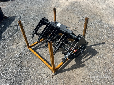 2026 GIYI GY-MCLG60 44 in Mini Skid Steer Root Rake (Unused)