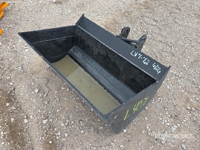 2026 GIYI GY-D5T 36 in Hydraulic Tilting Mini Excavator Bucket - Fits Cat (Unused)