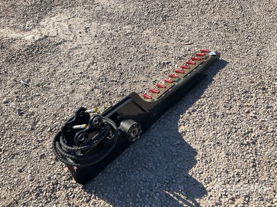 2026 GIYI VCHTM Hedge trimmer Varios, accesorio para excavadora (Unused)