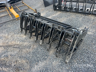 2026 GIYI GY-CLG72 72 in Skid Steer Root Rake (Unused)