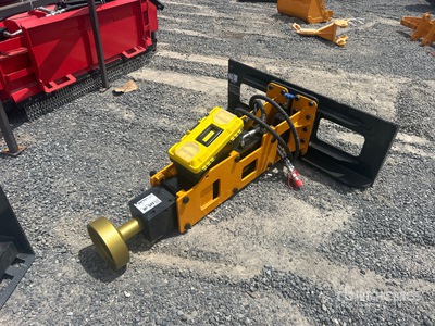 2026 GIYI GY-D680 Skid Steer Post Driver (Unused)