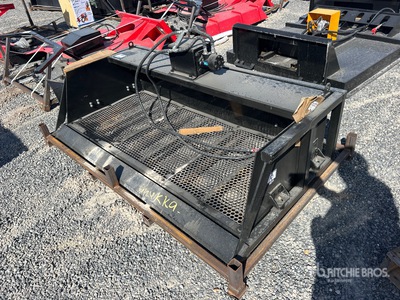 2026 GIYI GY-VB79 76 in Skid Steer Screening Bucket (Unused)