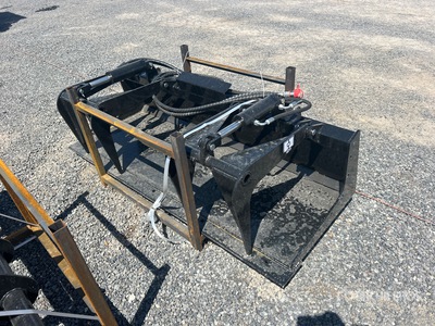 2026 GIYI GY-PG72 72 in Skid Steer Grapple Bucket (Unused)
