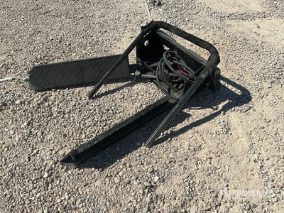 2026 GIYI GY-MHF44 MINI Horizontal Clamp Fork ملحقات معدة الحمل الصغيرة المجنزرة المتنوعة (Unused)
