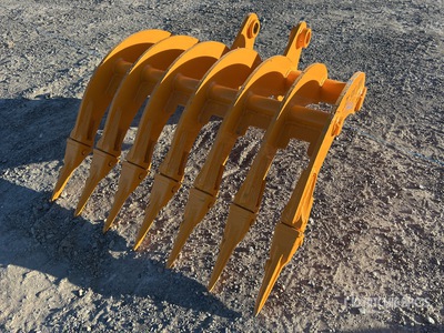 2026 GIYI 850 mm エクスカベーター レーク - Fits Cat 305 (Unused)