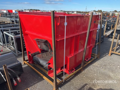 2026 GIYI GY-SUB75 1900 mm Skid Steer Side Unloading Bucket (Unused)