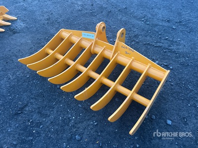 2026 GIYI 1100 mm Râteau d'excavatrice - Fits Cat 305 (Unused)