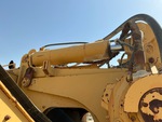 Hydraulics with Bar Lift Cylinders