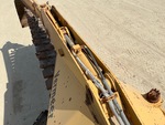 Hydraulics with Crumber Shoe Cylinder
