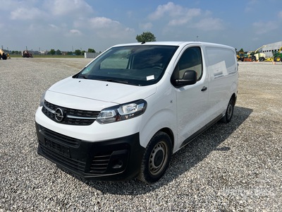 2023 Opel Vivaro 1.5 75 KW KA L2H1 Van Truck