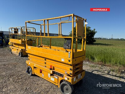 2006 Haulotte Compact 10N Scissor Lift (Inoperable)