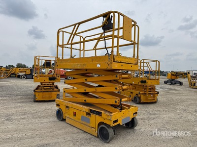 2006 Haulotte Compact 10 Scissor Lift