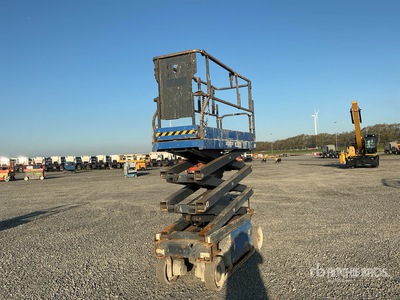 2018 Aichi SV06ENL Electric Scissor Lift