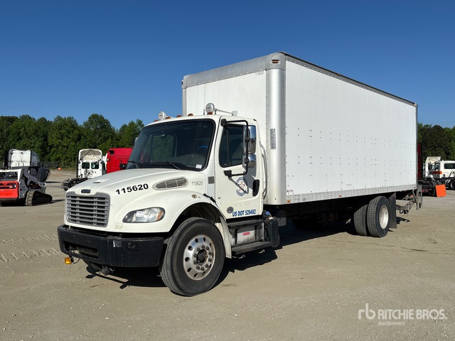 2015 Freightliner M2 106 4x2 Van Truck