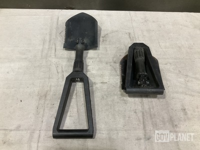 (76) Entrenching Tools