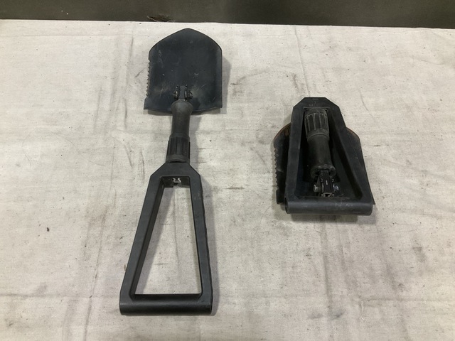 (76) Entrenching Tools