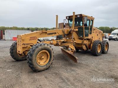 Champion 720A Series IV Motor Grader