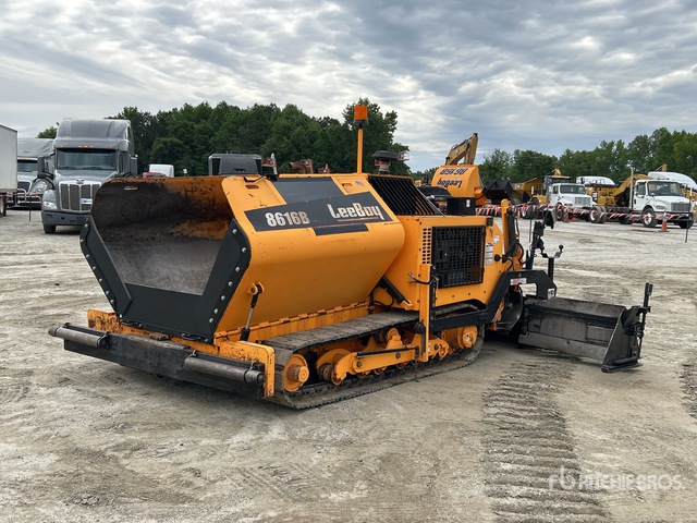 2016 LeeBoy 8616B Track Asphalt Paver