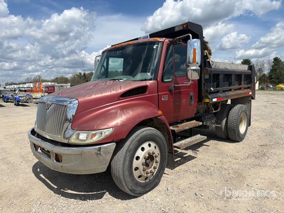 2003 International 4300 4x2 Transfer S/A Dump Truck