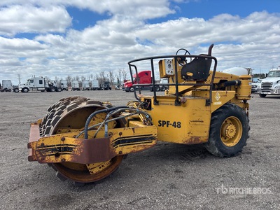 1986 Ingersoll Rand SPF-48 Padfoot-trommelverdichter