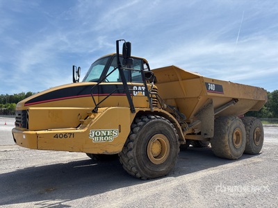 2008 Cat 740 Knickgelenkter Muldenkipper