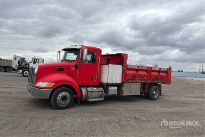 2015 Peterbilt 330 S/A Kipperpritsche-Lkw