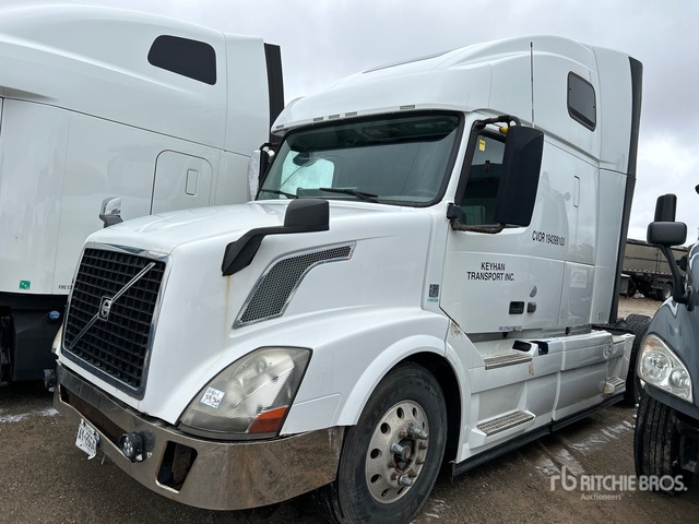 2016 Volvo Vnl 2016 Volvo Vnl 6X4 T/A Sleeper Truck Tractor (Inoperable)