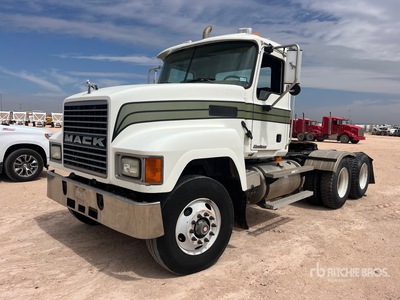 2005 Mack CH613 6x4 Day Cab Truck Tractor