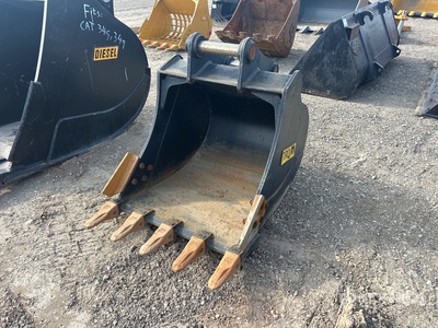 Trojan 36 in Q/C Excavator Bucket - Fits 12 Ton