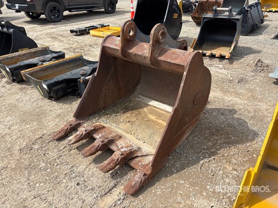 Strickland ZX210-48 48 in Digging Excavator Bucket