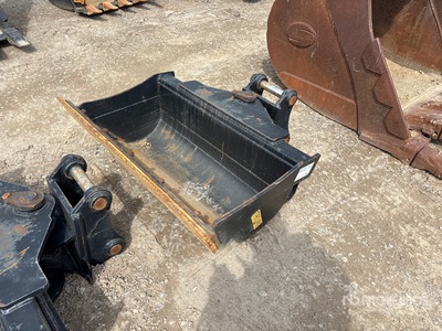 Trojan 42 in Q/C Hydraulic Tilting Excavator Bucket