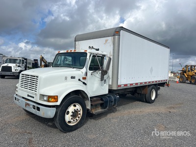 2002 International 4700 4x2 Van Truck (Inoperable)