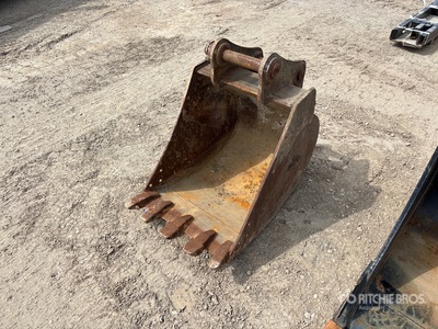 24 in Q/C Digging Excavator Bucket