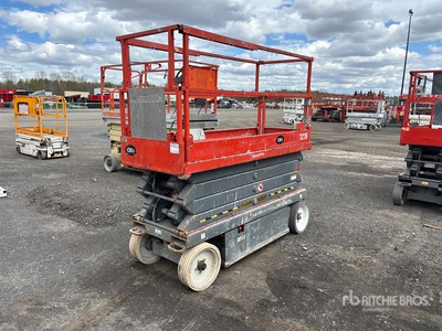 2013 Skyjack SJ III 3226 Electric Elevador de tijera