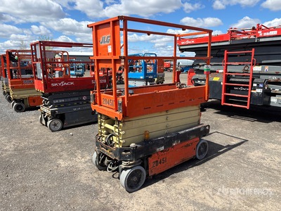 2017 JLG 1932R Electric Piattaforma aerea verticale