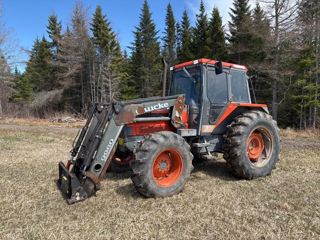 1995 (unverified) Kubota M9580 4WD Utility Tractor