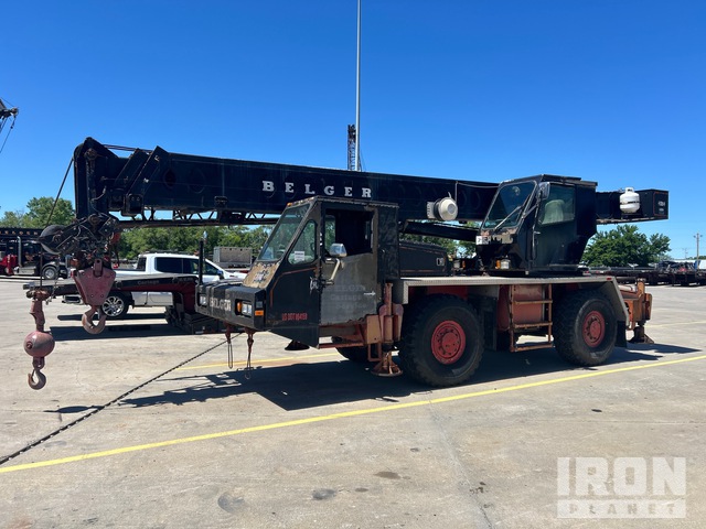 1991 Link-Belt ATC822 20 ton 4x4x4 All Terrain Crane