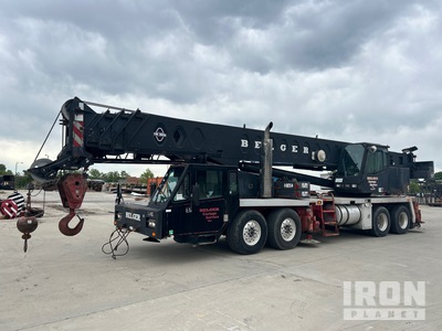 1996 Link-Belt HTC8670 70 ton 8x4 Hydraulic Truck Crane