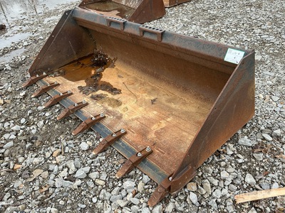 Bobcat 80 in General Purpose Skid Steer Bucket