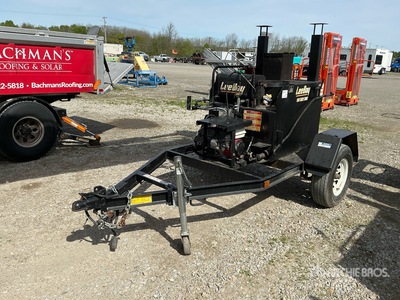 2019 LeeBoy 150 S/A 150 gal Remorque d'épandeur d'asphalte